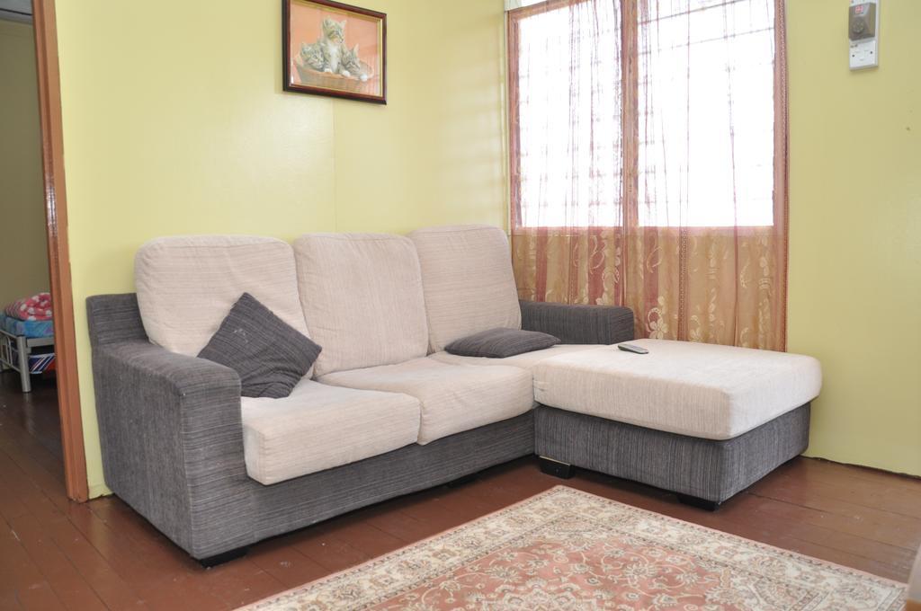 Tamteh Homestay Ayer Hitam Habitación foto